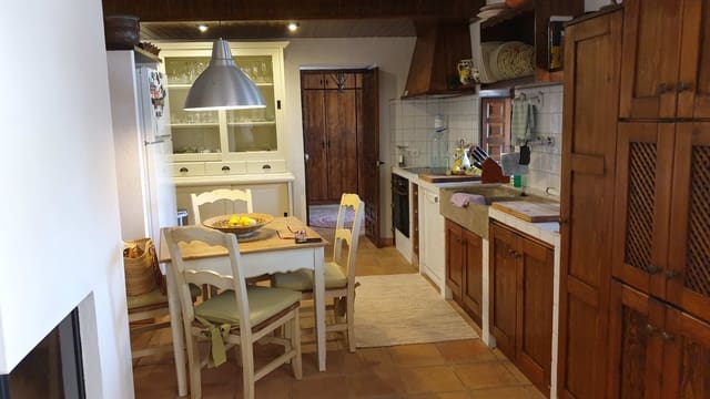 Villa til salg i Alcossebre, Alcalá de Xivert med swimmingpool garage - € 395.000 (Ref: 6119663)