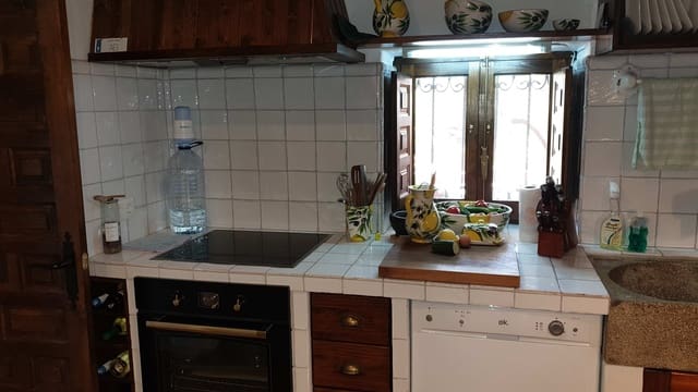 Villa til salg i Alcossebre, Alcalá de Xivert med swimmingpool garage - € 395.000 (Ref: 6119663)