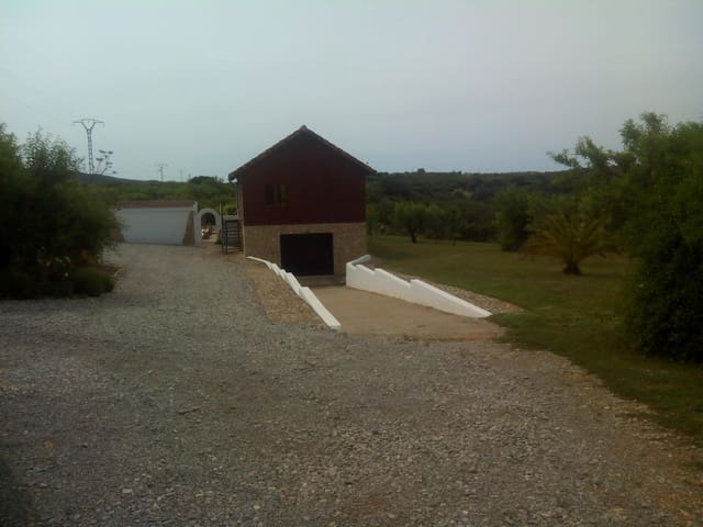 2 bedroom Finca/Country House for sale in Les Coves de Vinromà with pool garage - € 160,000 (Ref: 6764396)
