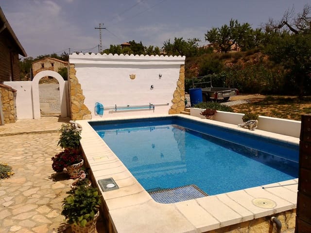2 bedroom Finca/Country House for sale in Les Coves de Vinromà with pool garage - € 160,000 (Ref: 6764396)