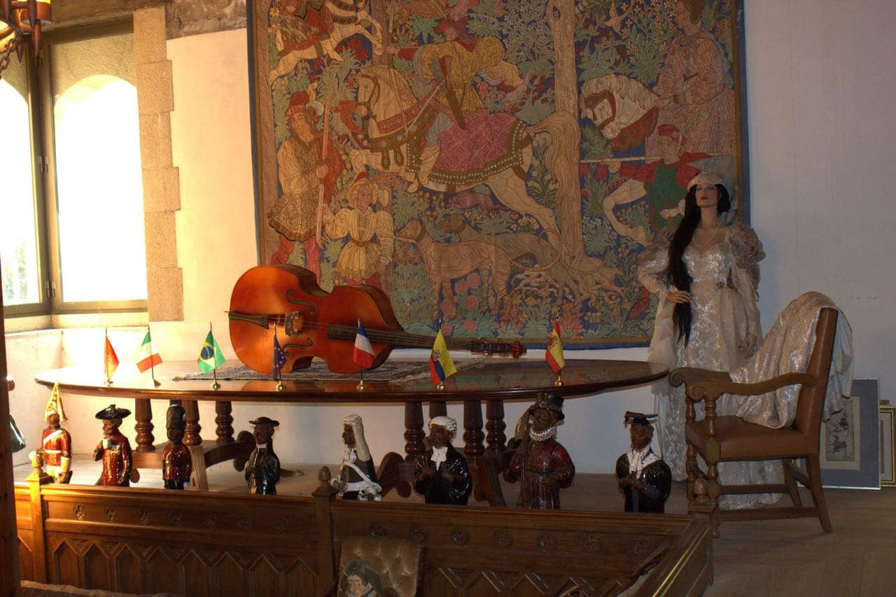 5 soveværelse Villa til salg i Alcala de Xivert med garage - € 2.000.000 (Ref: 6804365)