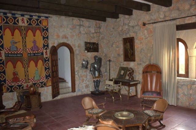 5 slaapkamer Villa te koop in Alcalá de Xivert met garage - € 2.000.000 (Ref: 6804365)