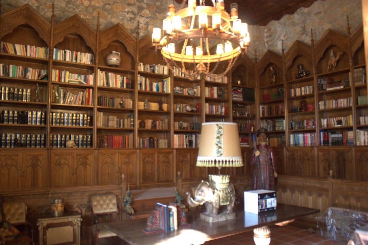 5 soveværelse Villa til salg i Alcala de Xivert med garage - € 2.000.000 (Ref: 6804365)