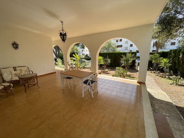 6 Zimmer Villa zu verkaufen in Alcossebre, Alcalá de Xivert mit Garage - 390.000 € (Ref: 6955632)