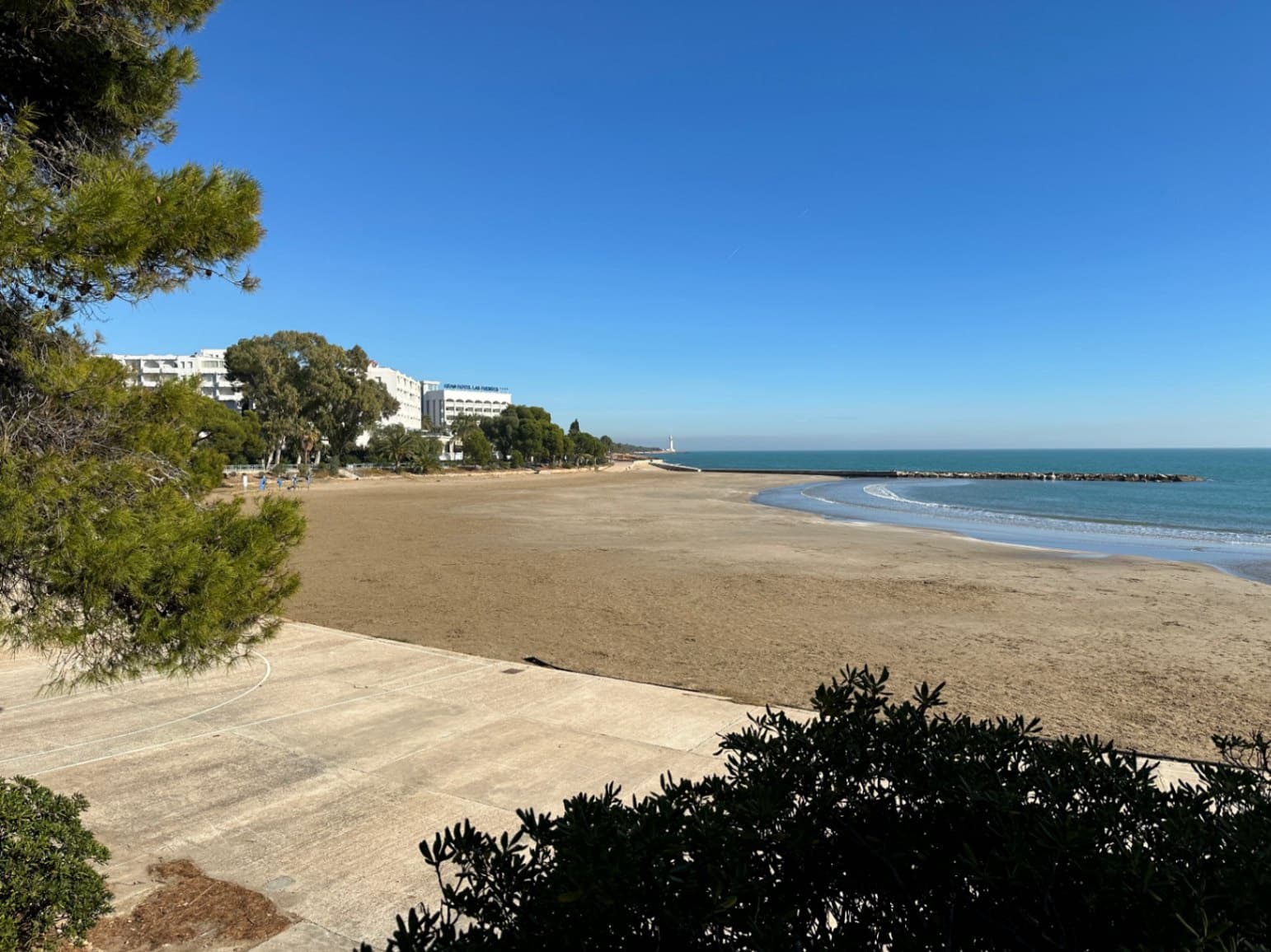 3 sypialnia Willa na sprzedaż w Alcossebre z basenem garażem - 395 000 € (Ref: 9189261)