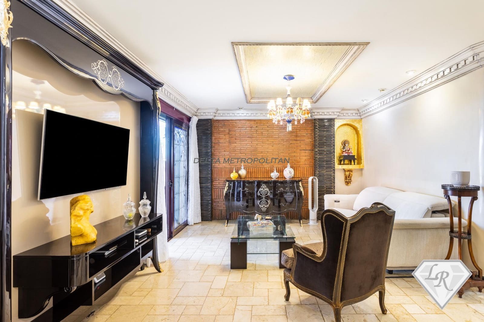 4 bedroom Villa for sale in Los Cristianos with pool garage - € 2,450,000 (Ref: 10008064)