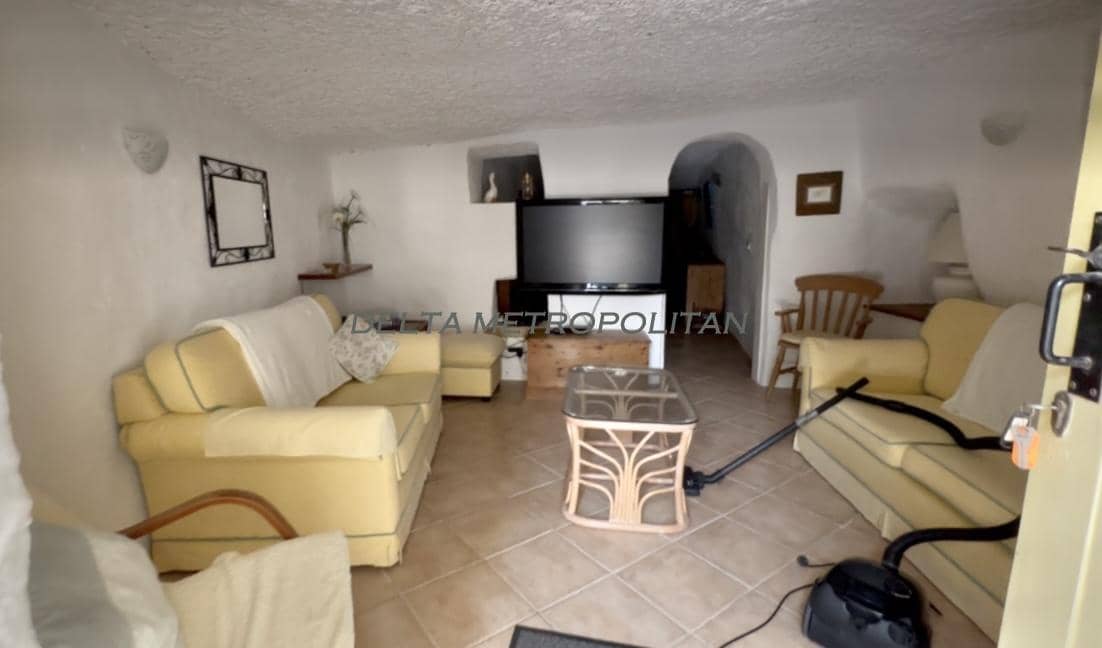 6 makuuhuone Maalaistalo myytävänä paikassa Los Blanquitos - 650 000 € (Ref: 10026567)