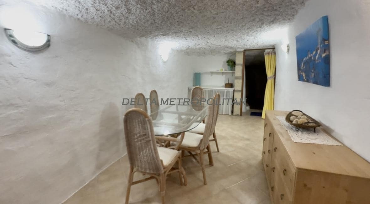 6 makuuhuone Maalaistalo myytävänä paikassa Los Blanquitos - 650 000 € (Ref: 10026567)