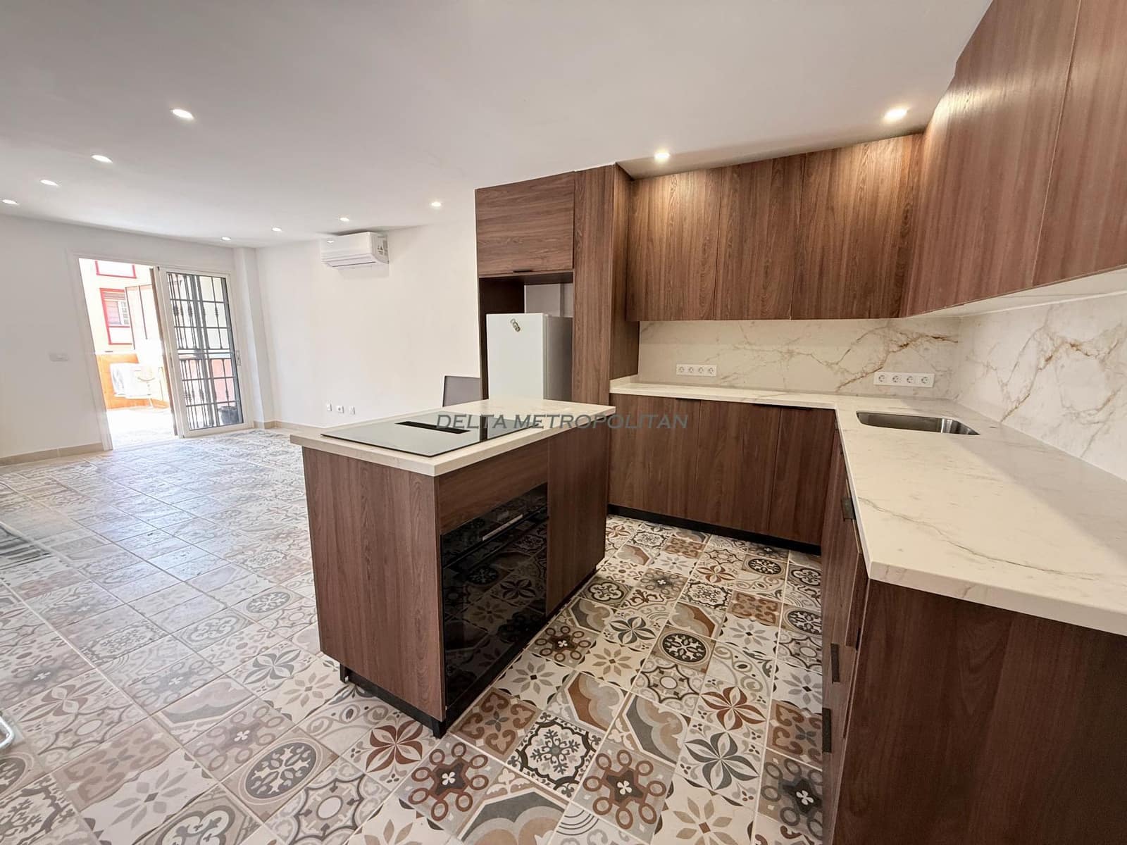 2 slaapkamer Appartement te koop in Callao Salvaje met zwembad garage - € 399.999 (Ref: 10031227)