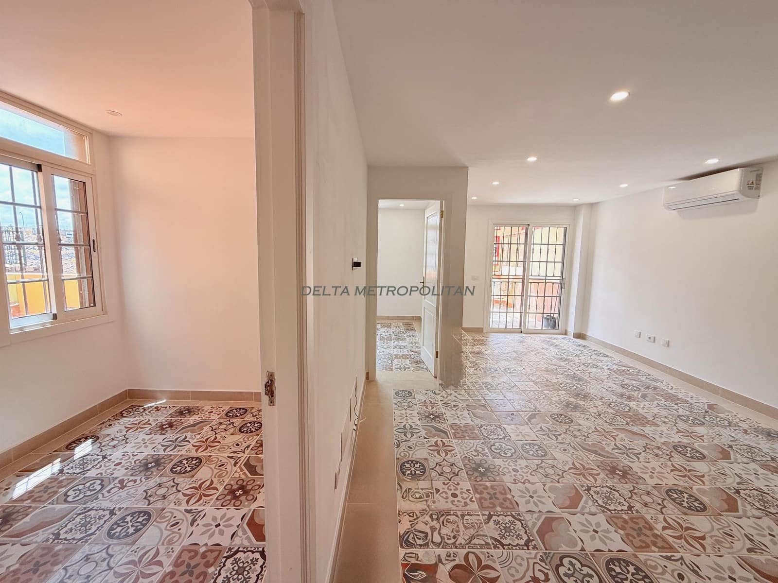 2 slaapkamer Appartement te koop in Callao Salvaje met zwembad garage - € 399.999 (Ref: 10031227)