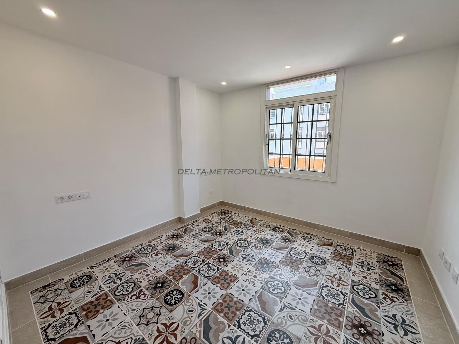 2 slaapkamer Appartement te koop in Callao Salvaje met zwembad garage - € 399.999 (Ref: 10031227)