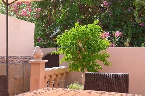 4 Zimmer Villa zu verkaufen in Golf del Sur mit Pool Garage - 465.000 € (Ref: 10077222)