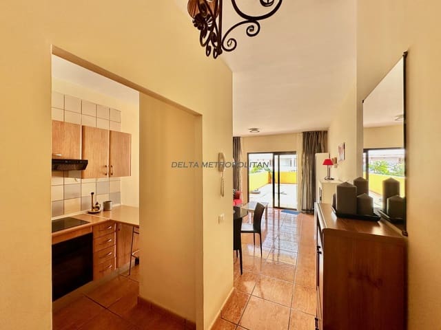 1 slaapkamer Appartement te huur in San Miguel de Abona met zwembad - € 1.000 (Ref: 10182184)