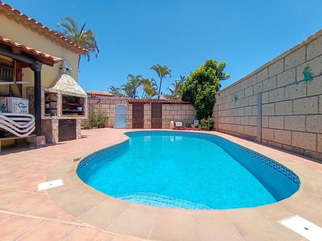 3 soveværelse Villa til salg i Parque de la Reina, Arona med swimmingpool garage - € 625.000 (Ref: 5734808)