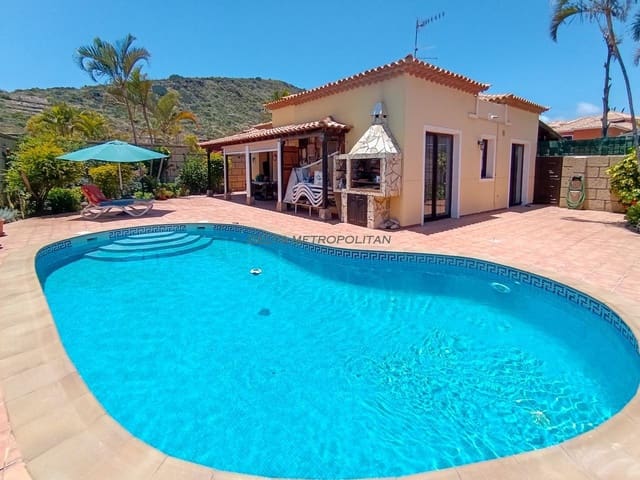 3 soveværelse Villa til salg i Parque de la Reina, Arona med swimmingpool garage - € 625.000 (Ref: 5734808)