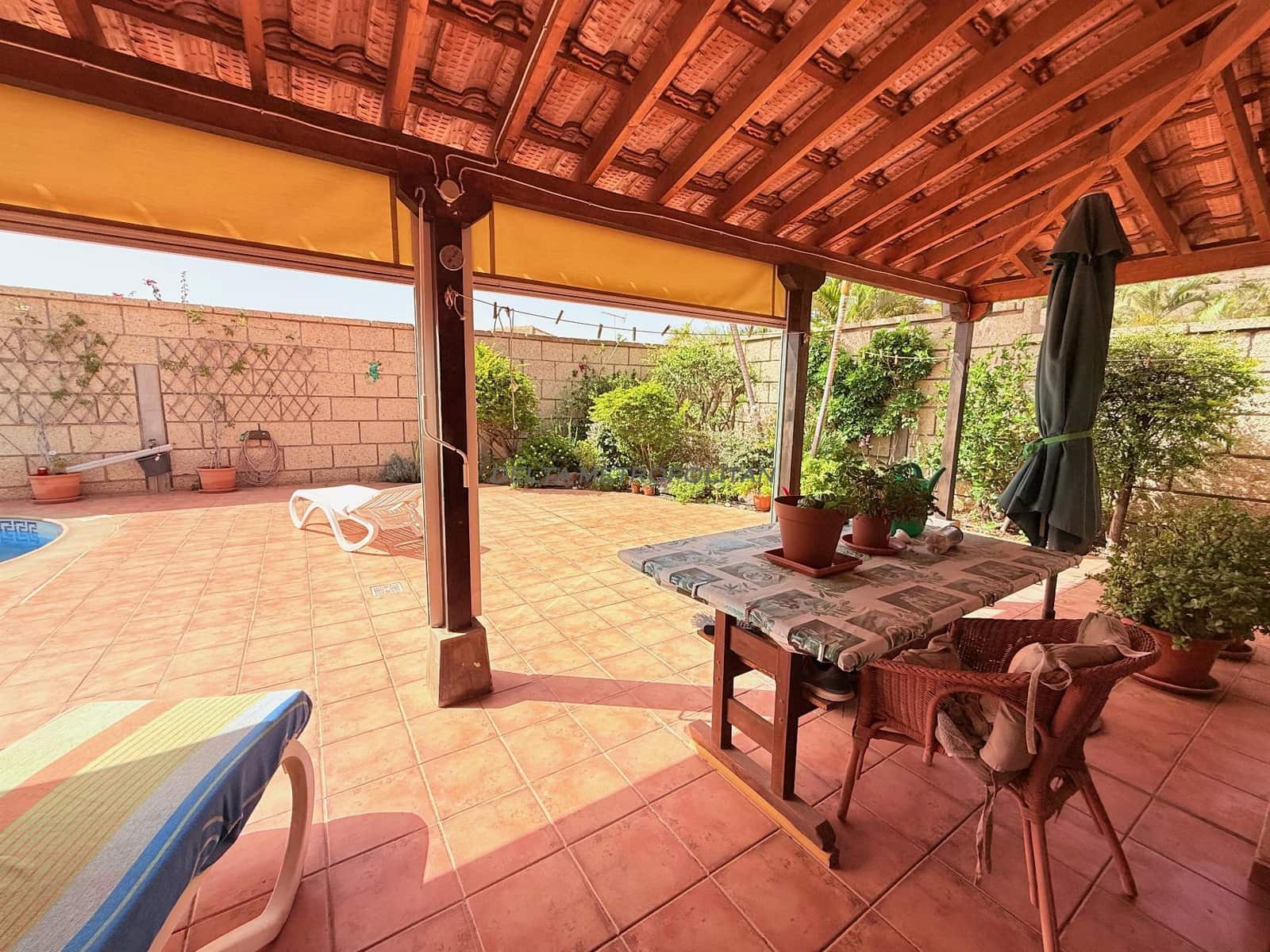 3 chambre Villa/Maison à vendre à Parque de la Reina avec piscine garage - 625 000 € (Ref: 5734808)