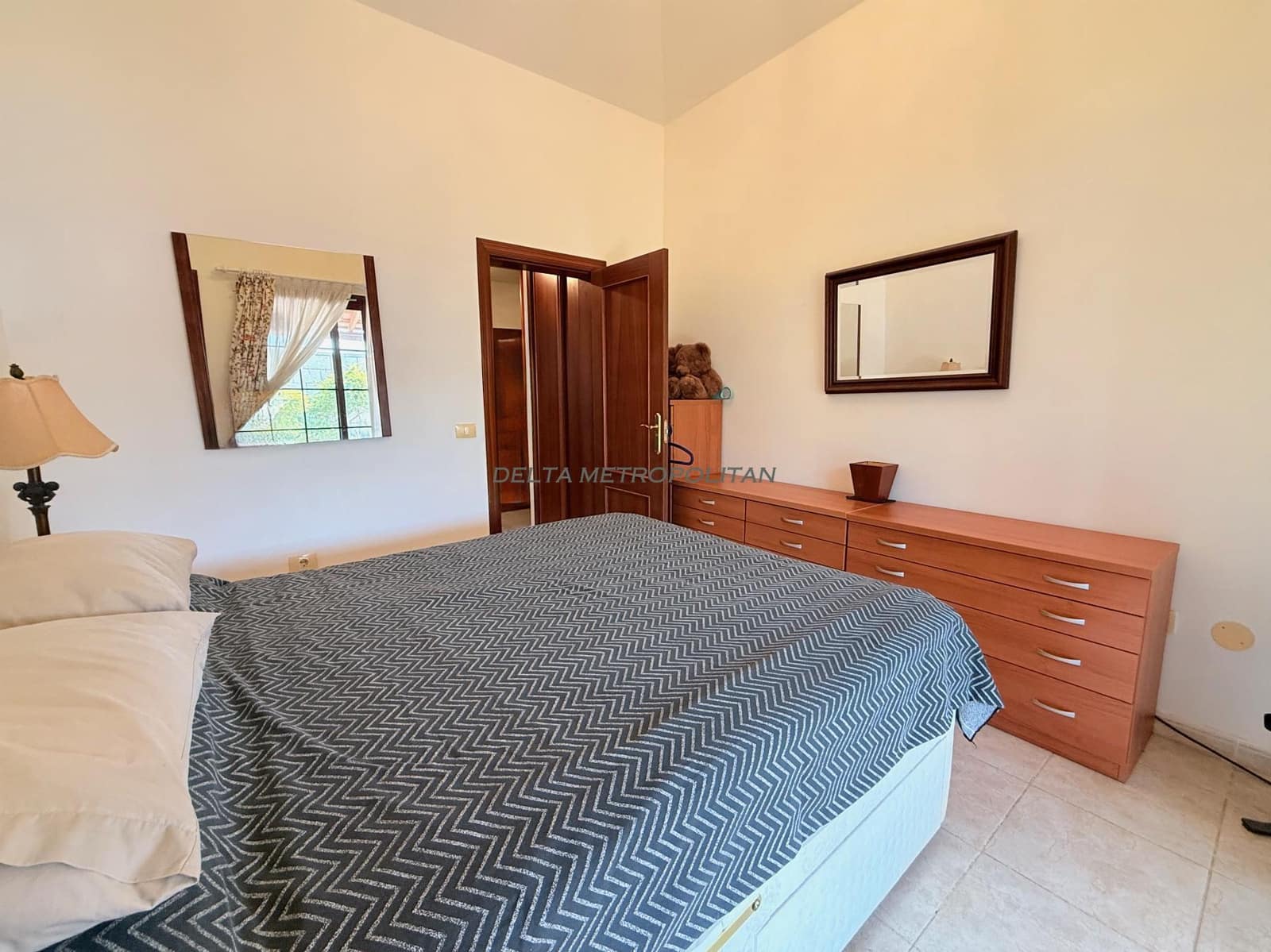 3 chambre Villa/Maison à vendre à Parque de la Reina avec piscine garage - 625 000 € (Ref: 5734808)