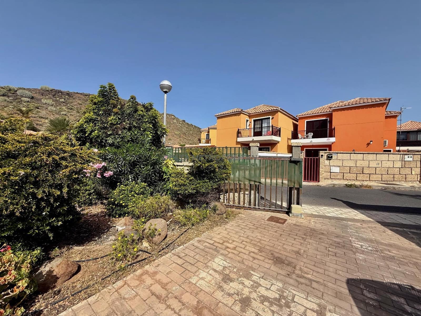 3 chambre Villa/Maison à vendre à Parque de la Reina avec piscine garage - 625 000 € (Ref: 5734808)