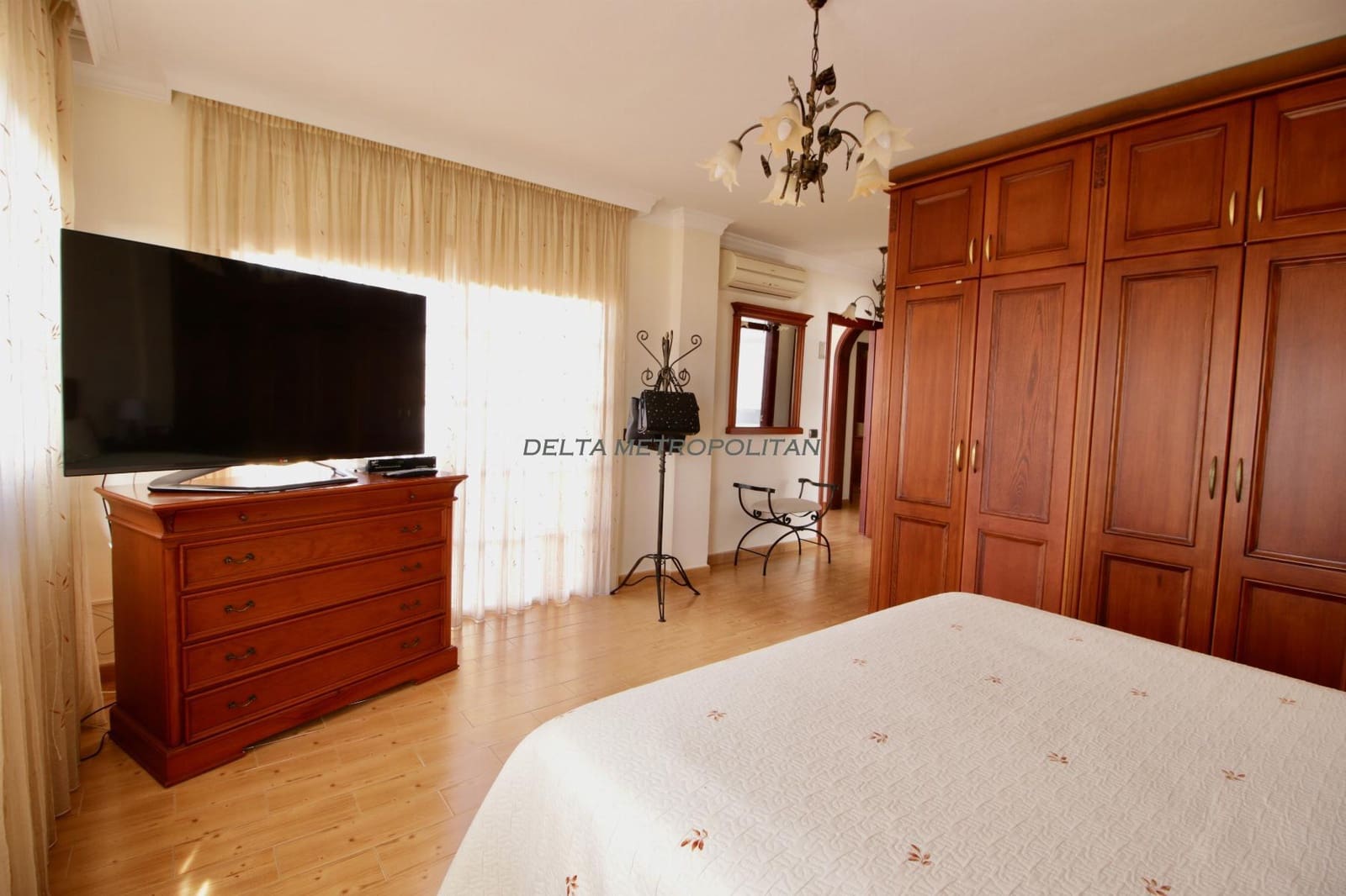 4 soveværelse Villa til salg i Las Zocas med swimmingpool garage - € 1.280.000 (Ref: 7860290)