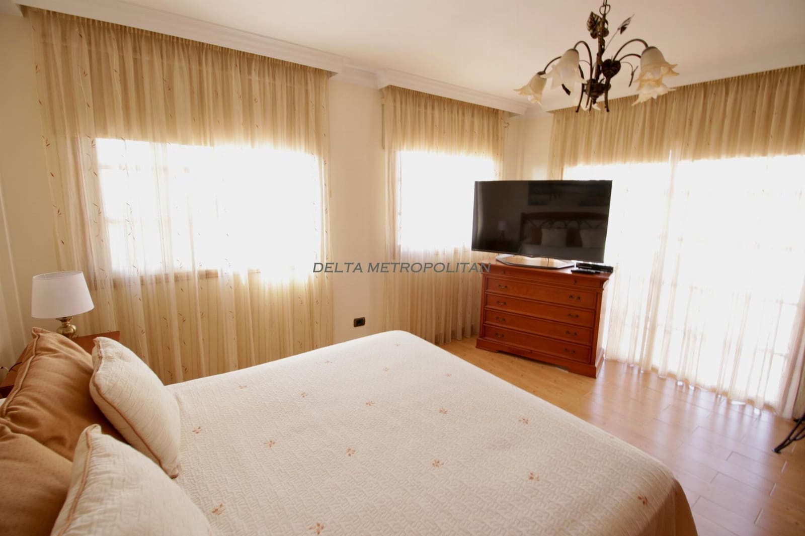 4 soveværelse Villa til salg i Las Zocas med swimmingpool garage - € 1.280.000 (Ref: 7860290)