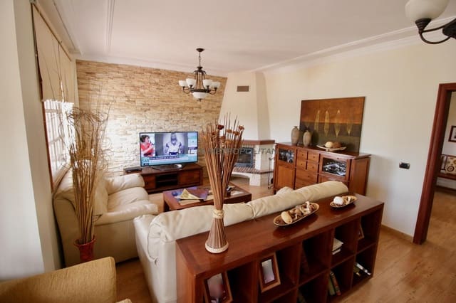 4 chambre Villa/Maison à vendre à Las Zocas, San Miguel de Abona avec piscine garage - 1 280 000 € (Ref: 7860290)