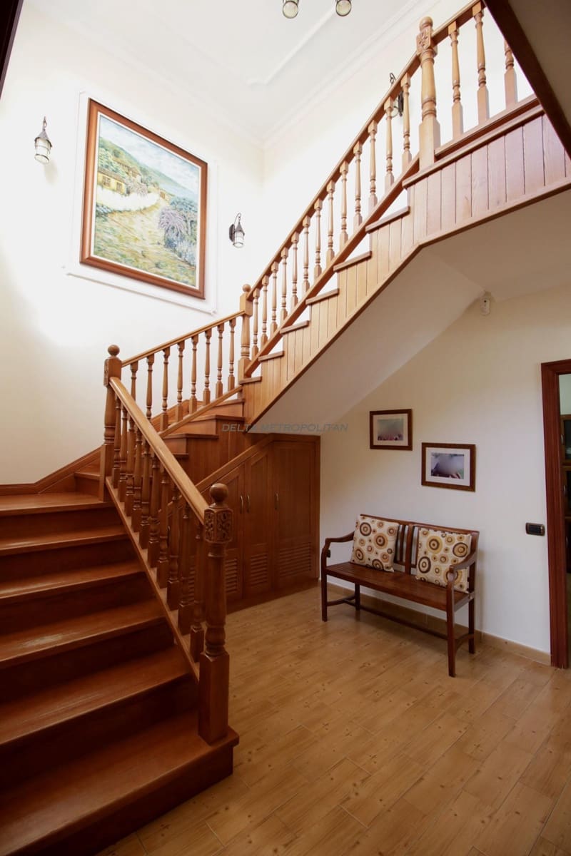 4 soveværelse Villa til salg i Las Zocas med swimmingpool garage - € 1.280.000 (Ref: 7860290)