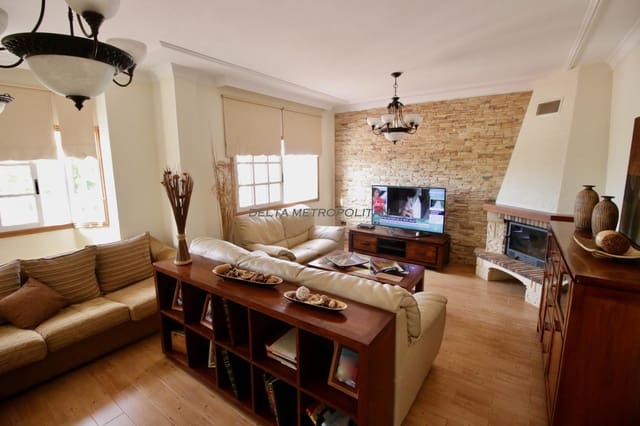 4 chambre Villa/Maison à vendre à Las Zocas, San Miguel de Abona avec piscine garage - 1 280 000 € (Ref: 7860290)