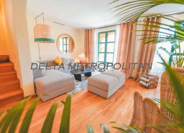 3 sypialnia Willa na sprzedaż w San Miguel de Abona z basenem garażem - 460 000 € (Ref: 8590101)