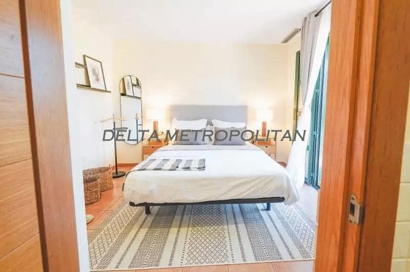 3 sypialnia Willa na sprzedaż w San Miguel de Abona z basenem garażem - 460 000 € (Ref: 8590101)