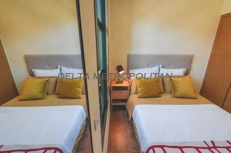 3 sypialnia Willa na sprzedaż w San Miguel de Abona z basenem garażem - 460 000 € (Ref: 8590101)