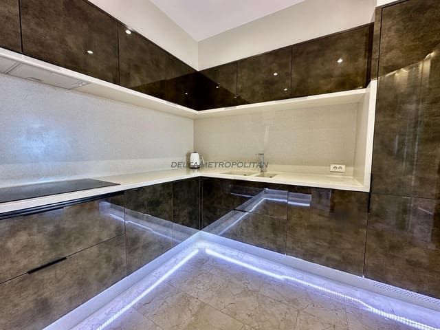 2 sypialnia Apartament na sprzedaż w Golf del Sur, San Miguel de Abona z basenem garażem - 749 000 € (Ref: 8640423)