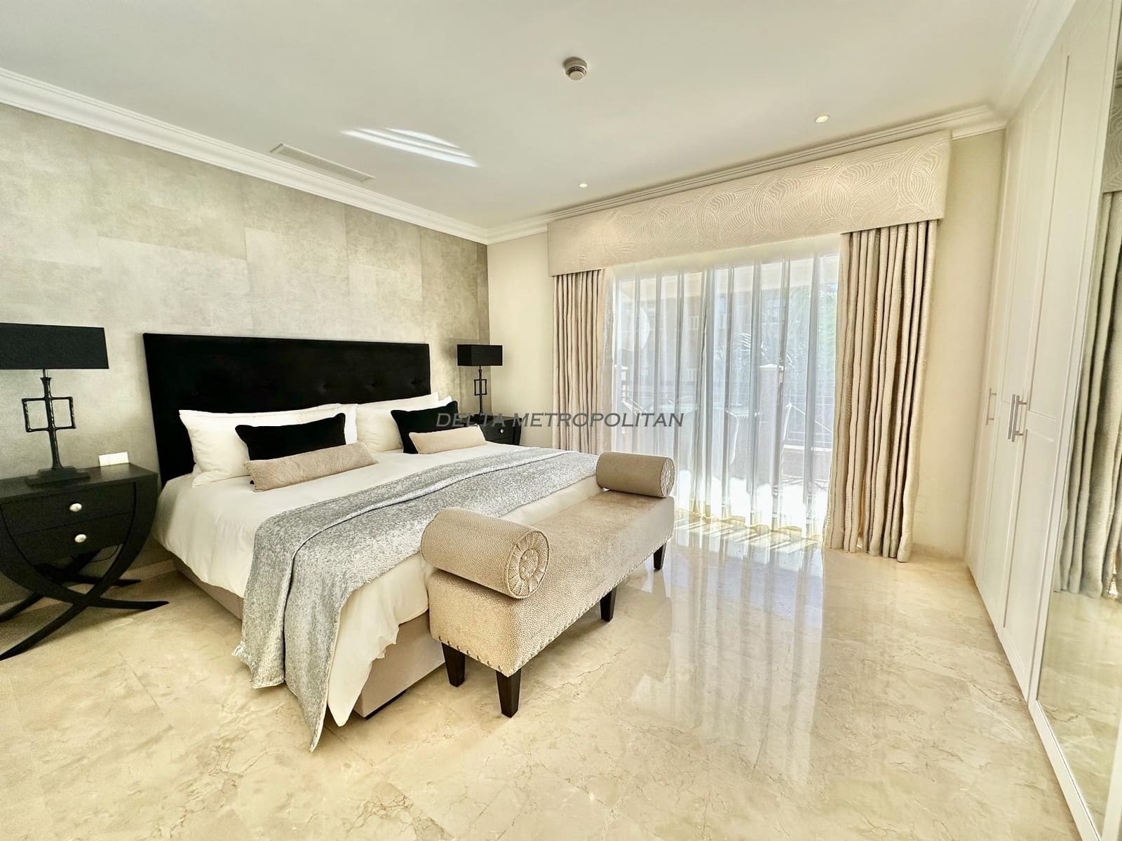 2 sypialnia Apartament na sprzedaż w Golf del Sur z basenem garażem - 749 000 € (Ref: 8640423)