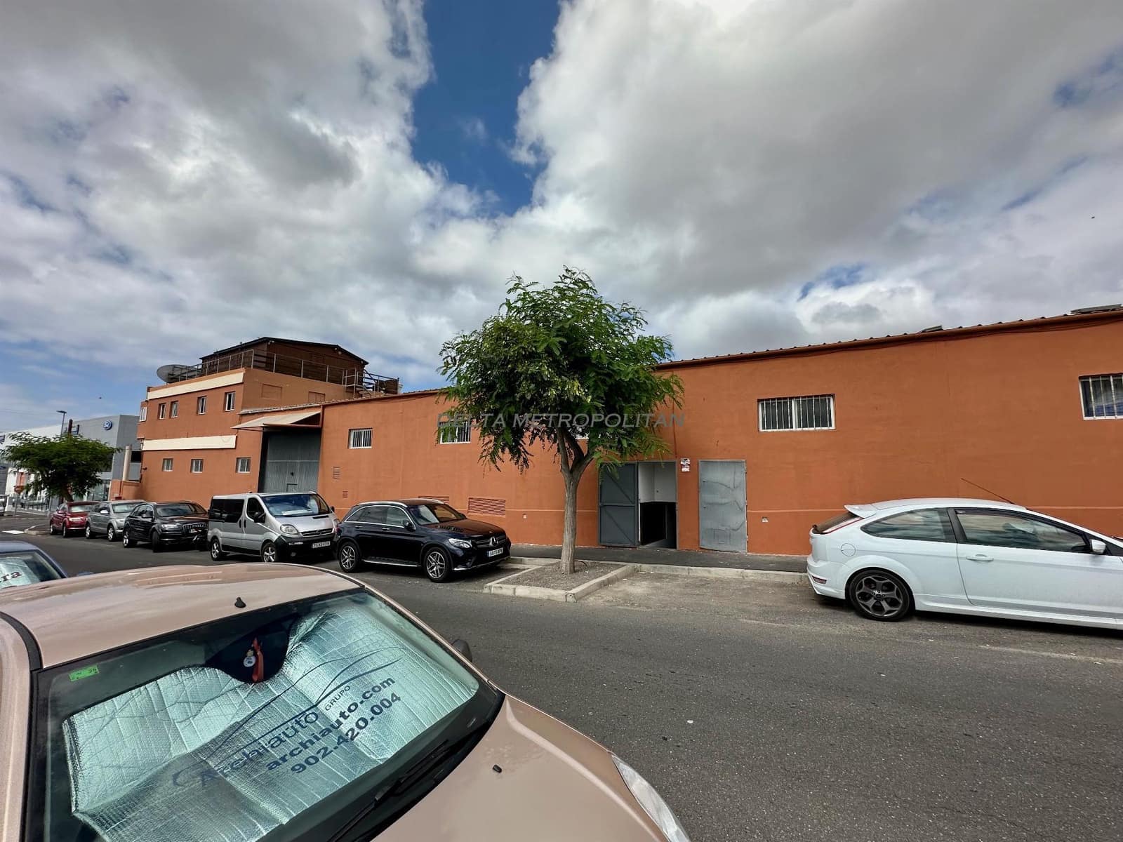 15 soveværelse Erhverv til salg i Llano del Camello - € 1.100.000 (Ref: 8648543)