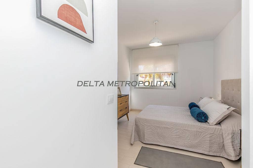 3 sypialnia Apartament na sprzedaż w San Miguel de Abona z basenem garażem - 314 500 € (Ref: 8777505)