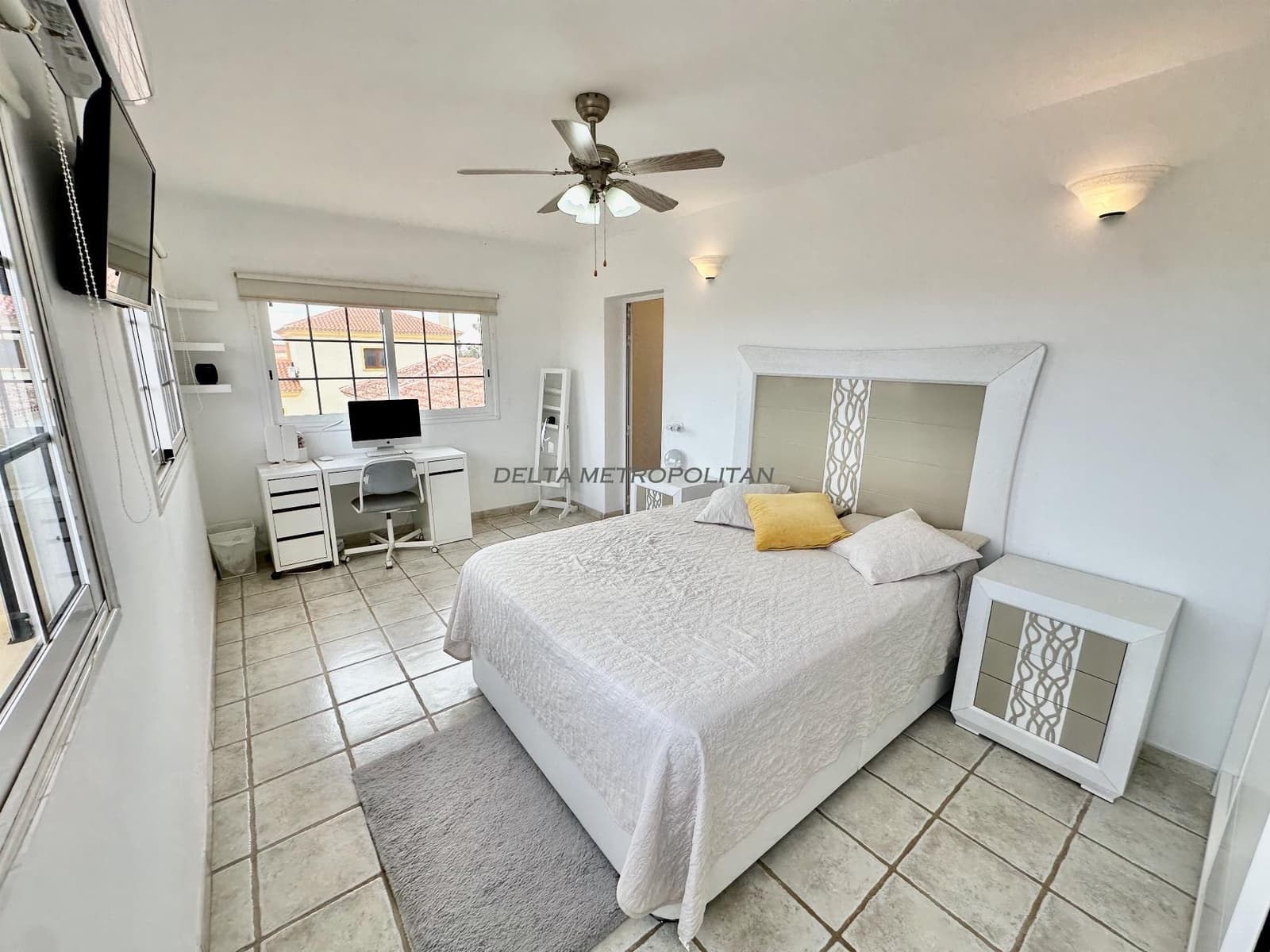 4 soveværelse Villa til salg i Golf del Sur med swimmingpool garage - € 1.600.000 (Ref: 8830415)