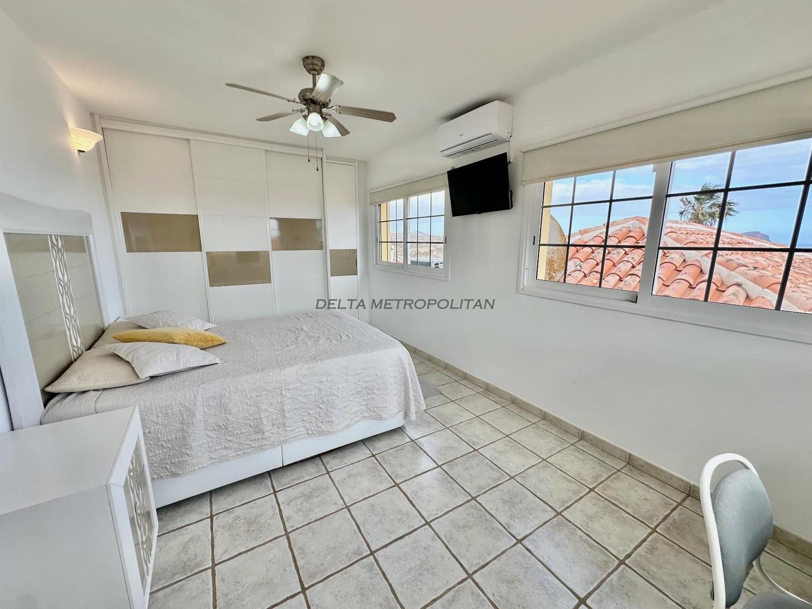 4 soveværelse Villa til salg i Golf del Sur med swimmingpool garage - € 1.600.000 (Ref: 8830415)