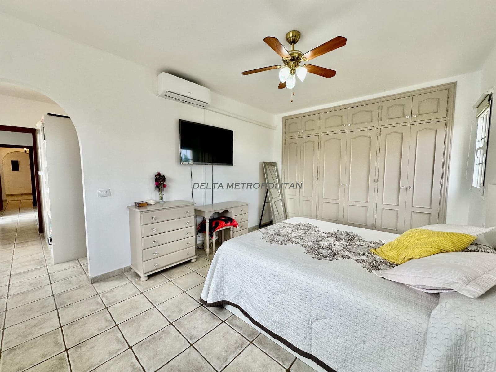 4 soveværelse Villa til salg i Golf del Sur med swimmingpool garage - € 1.600.000 (Ref: 8830415)