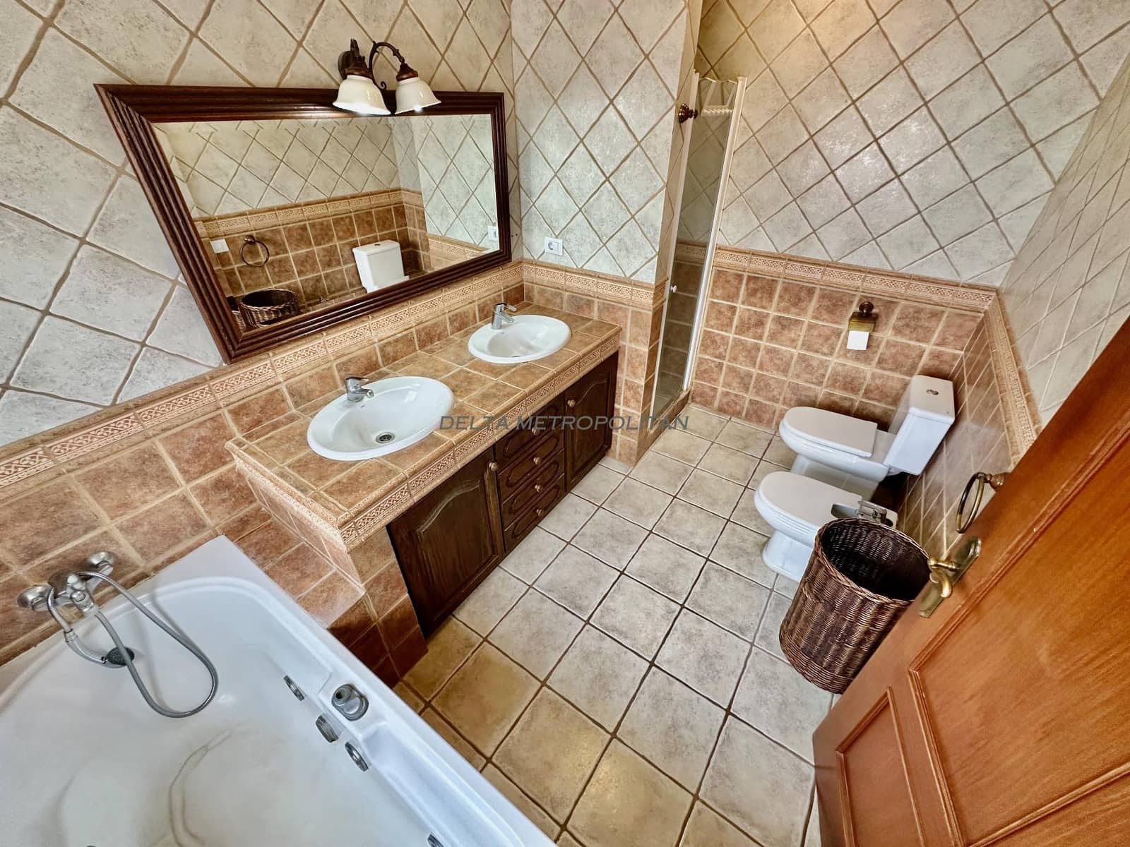 4 soveværelse Villa til salg i Golf del Sur med swimmingpool garage - € 1.600.000 (Ref: 8830415)