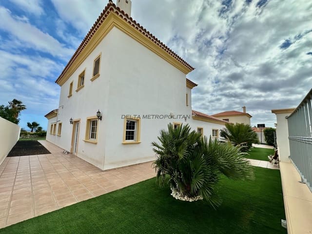 4 chambre Villa/Maison à vendre à Golf del Sur, San Miguel de Abona avec piscine garage - 1 600 000 € (Ref: 8830415)