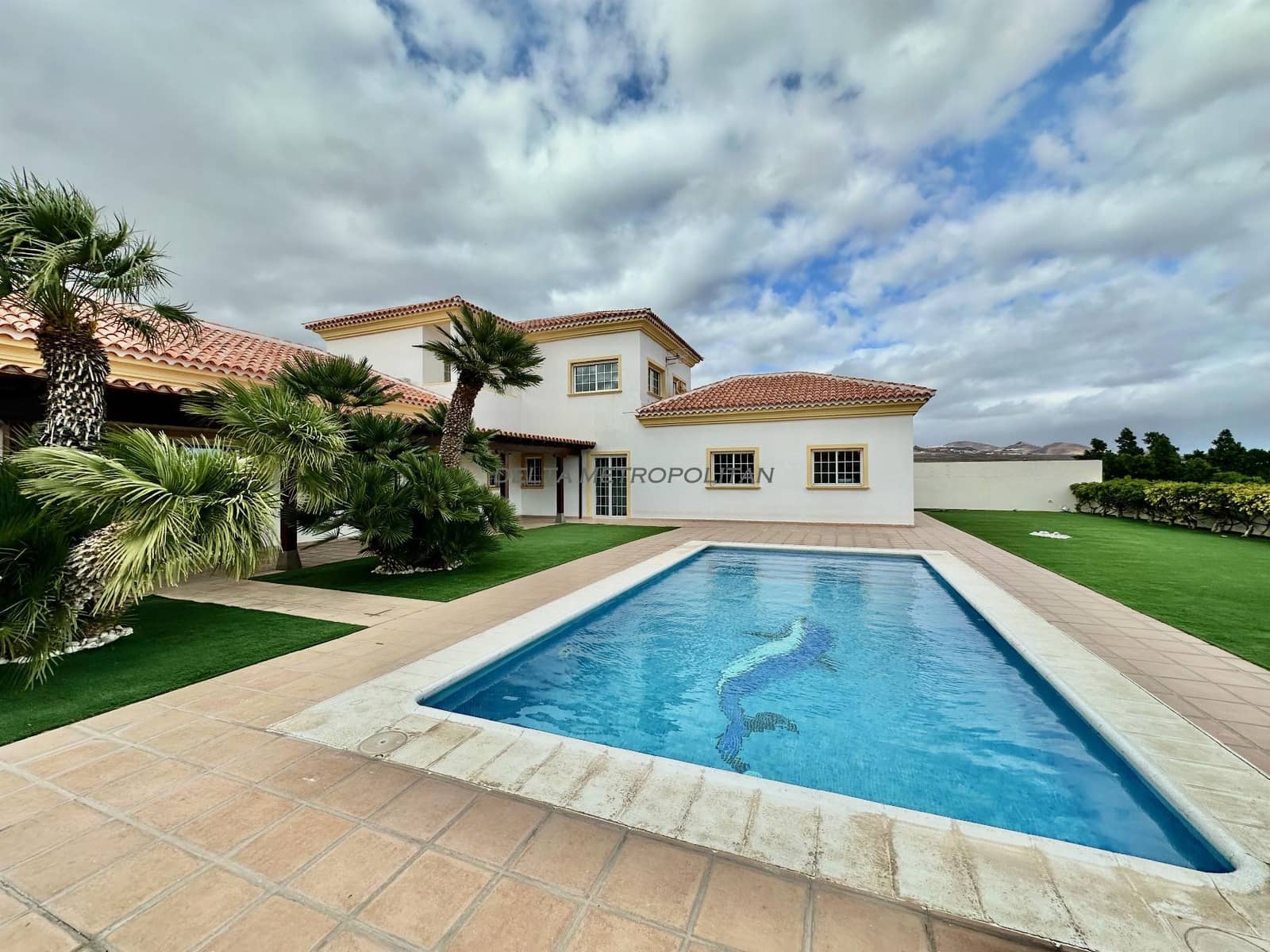 4 soveværelse Villa til salg i Golf del Sur med swimmingpool garage - € 1.600.000 (Ref: 8830415)