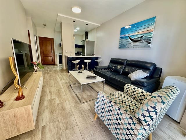 1 makuuhuone Huoneisto vuokrattavana paikassa San Miguel de Abona mukana uima-altaan 
autotalli - 1 350 € (Ref: 8912394)