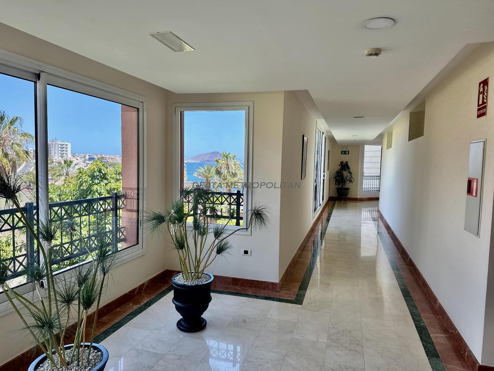 1 sypialnia Apartament do wynajęcia w San Miguel de Abona z basenem - 1 500 € (Ref: 8981780)