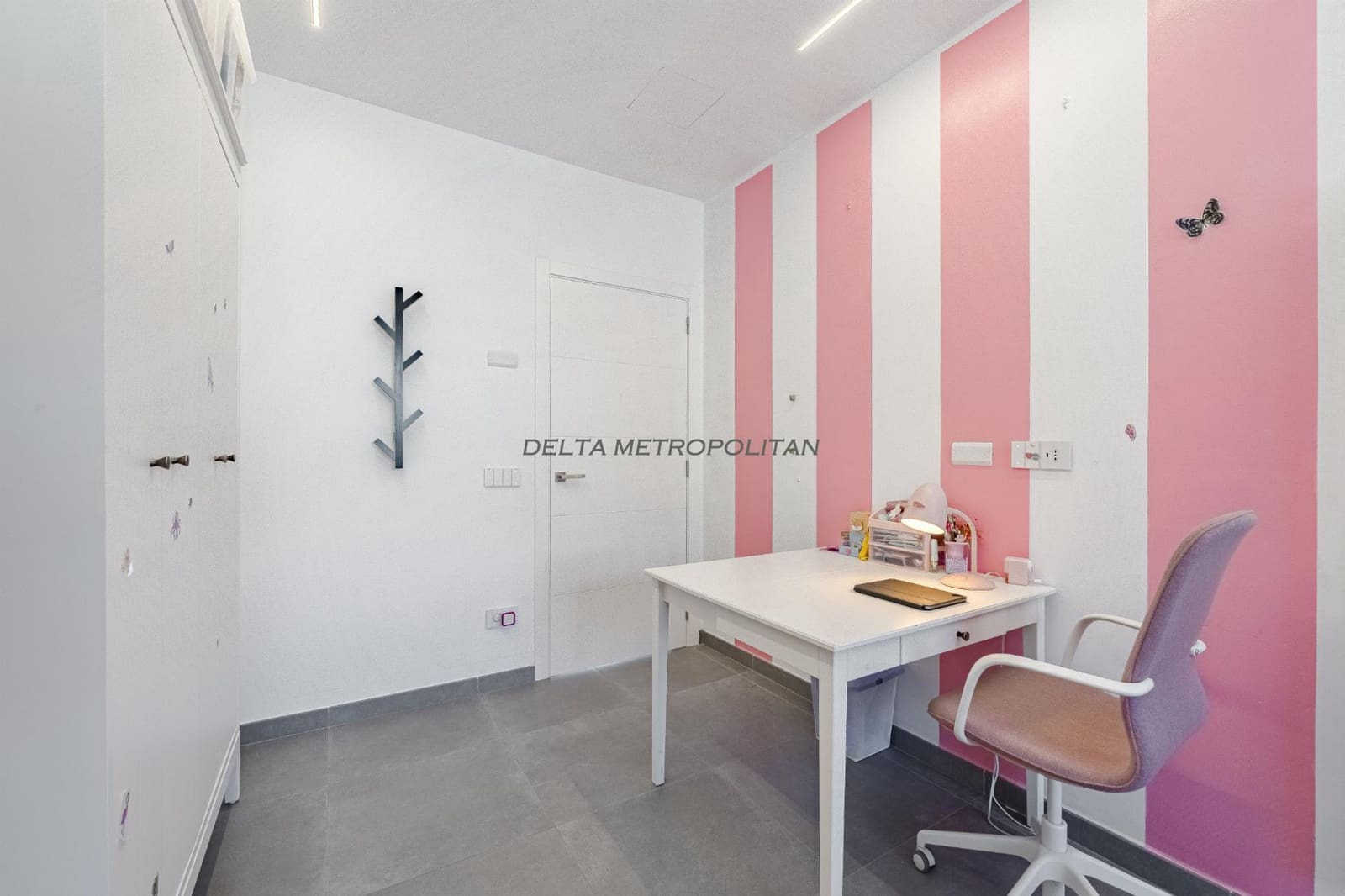 5 soveværelse Villa til salg i Armenime med swimmingpool garage - € 3.299.000 (Ref: 9126298)