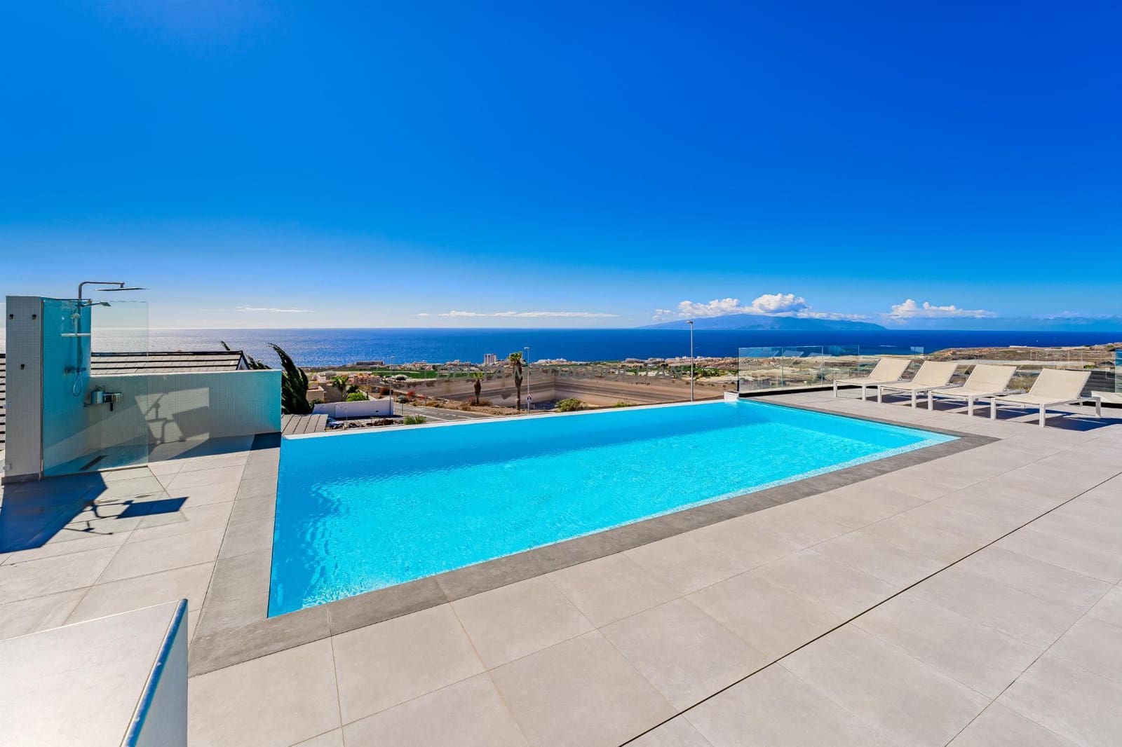 5 soveværelse Villa til salg i Armenime med swimmingpool garage - € 3.299.000 (Ref: 9126298)