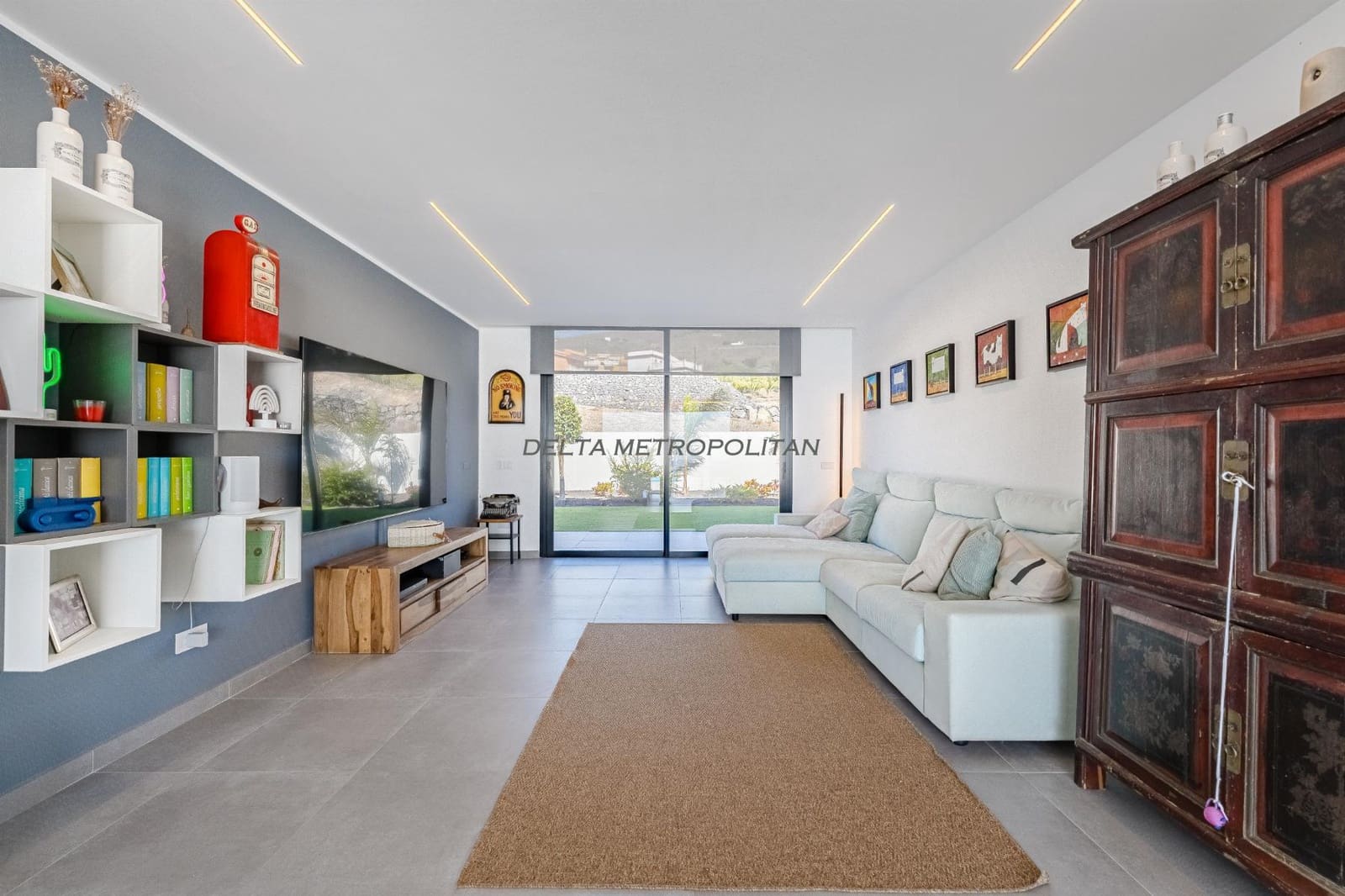 5 soveværelse Villa til salg i Armenime med swimmingpool garage - € 3.299.000 (Ref: 9126298)