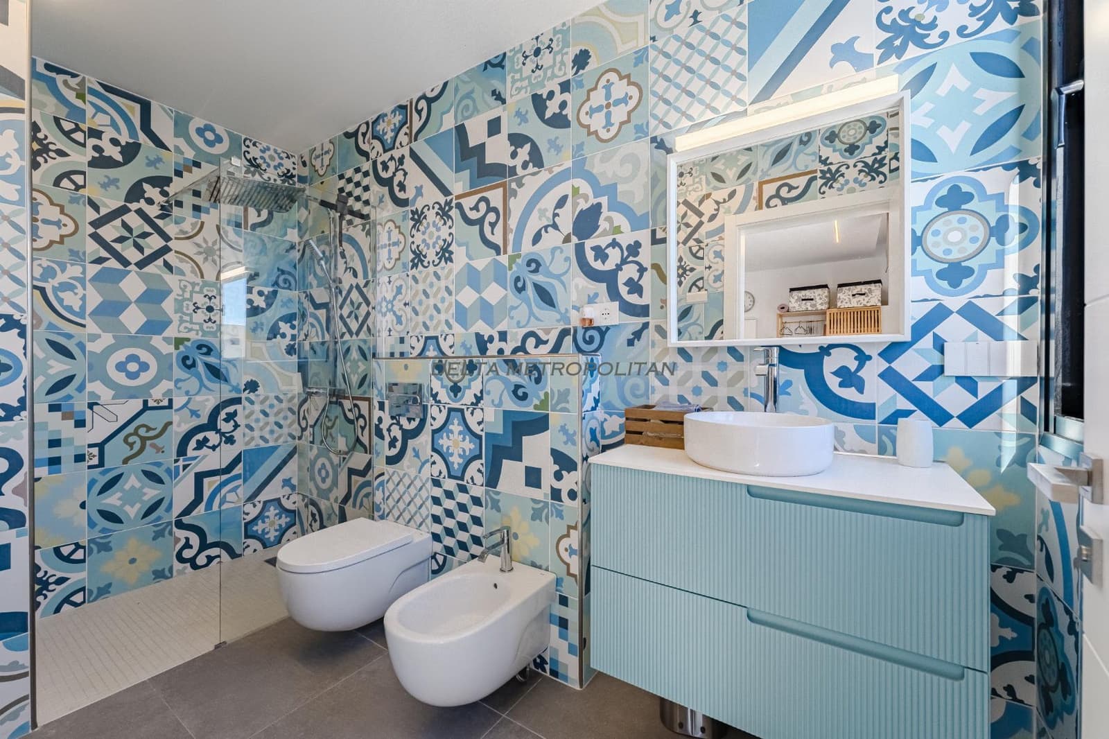 5 soveværelse Villa til salg i Armenime med swimmingpool garage - € 3.299.000 (Ref: 9126298)