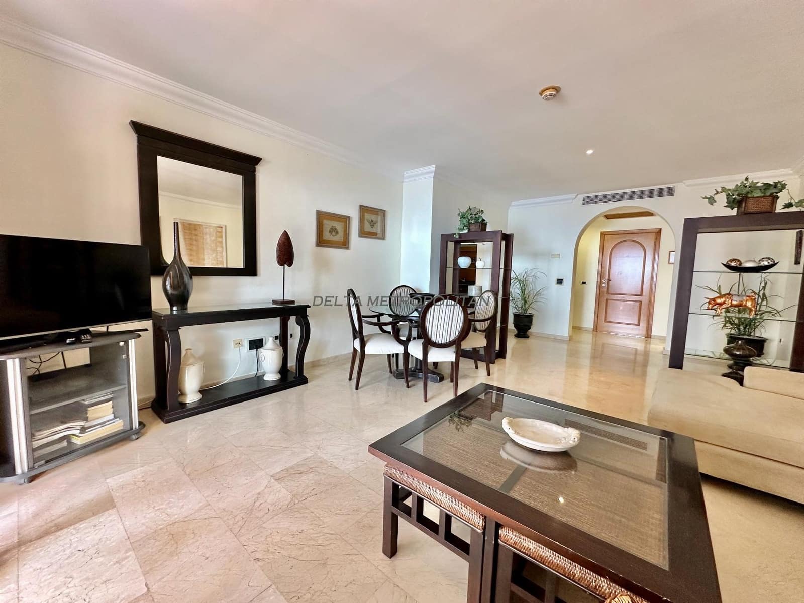 2 sovrum Lägenhet till salu i Golf del Sur med pool garage - 595 000 € (Ref: 9136363)