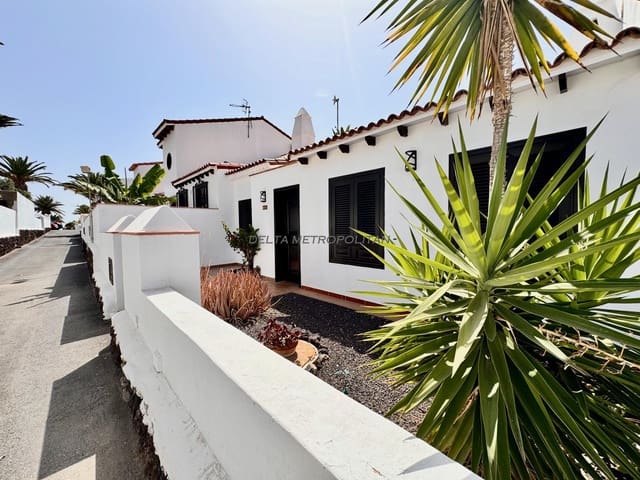 2 quarto Bungalow para venda em Golf del Sur, San Miguel de Abona com piscina - 385 000 € (Ref: 9181973)