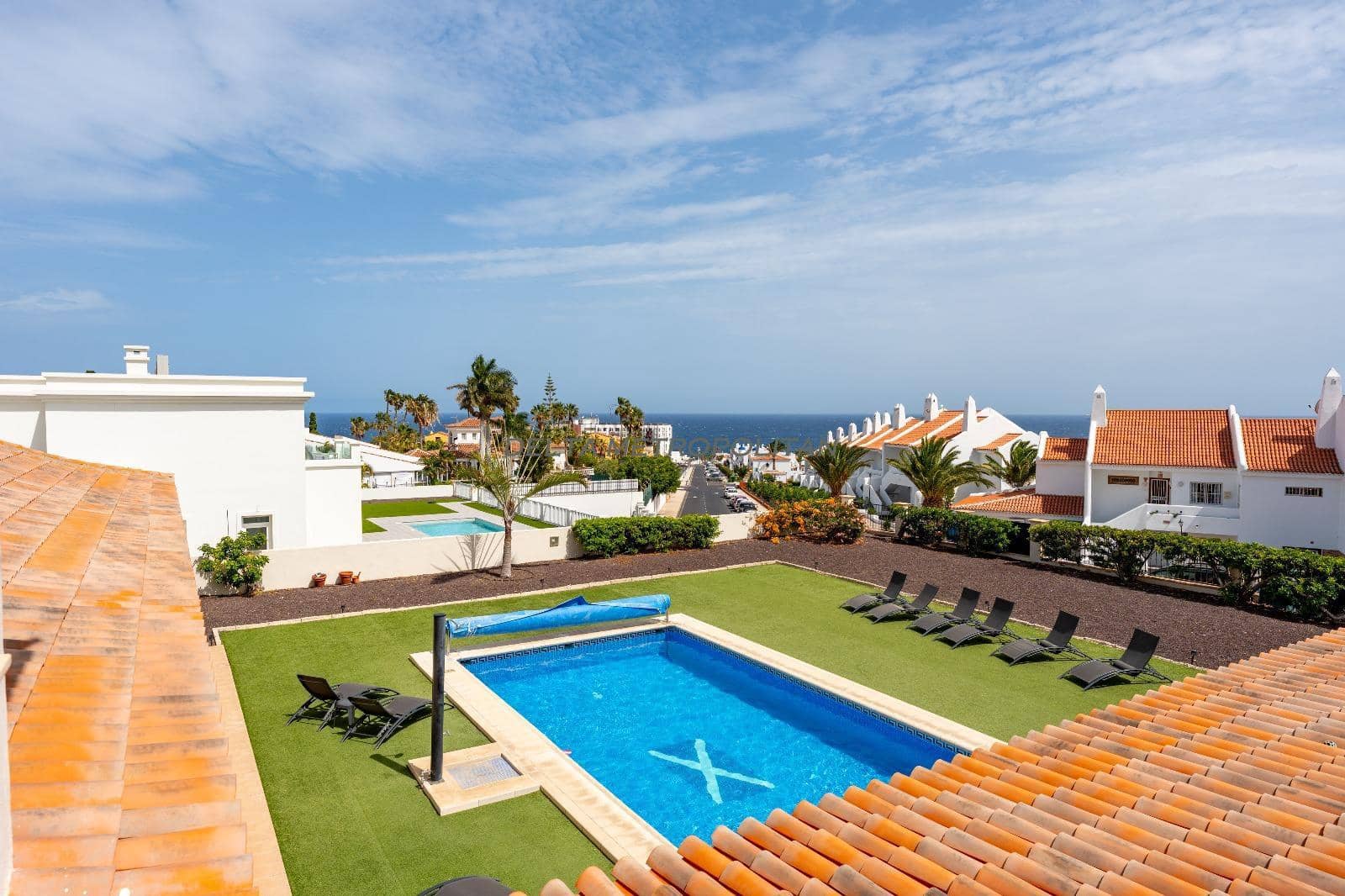 7 soverom Villa til salgs i Golf del Sur med svømmebasseng garasje - € 1 800 000 (Ref: 9195049)