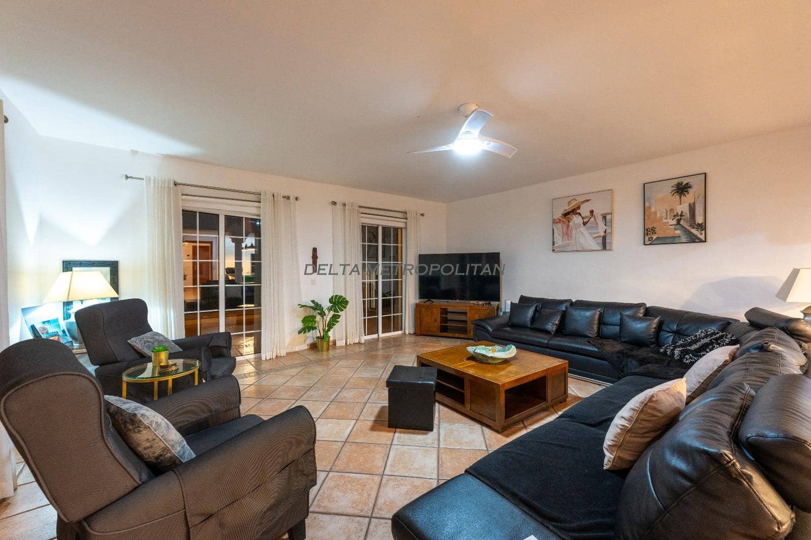 7 soverom Villa til salgs i Golf del Sur med svømmebasseng garasje - € 1 800 000 (Ref: 9195049)